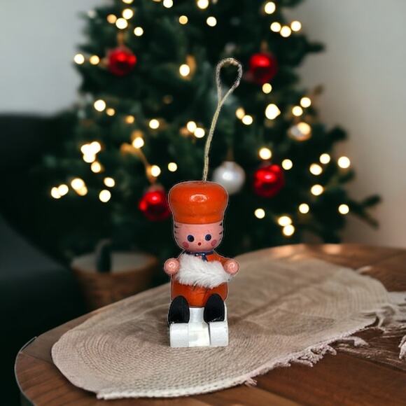 Vintage Wooden Winter Sports Sled Rider Christmas Ornament - Picture 8 of 8